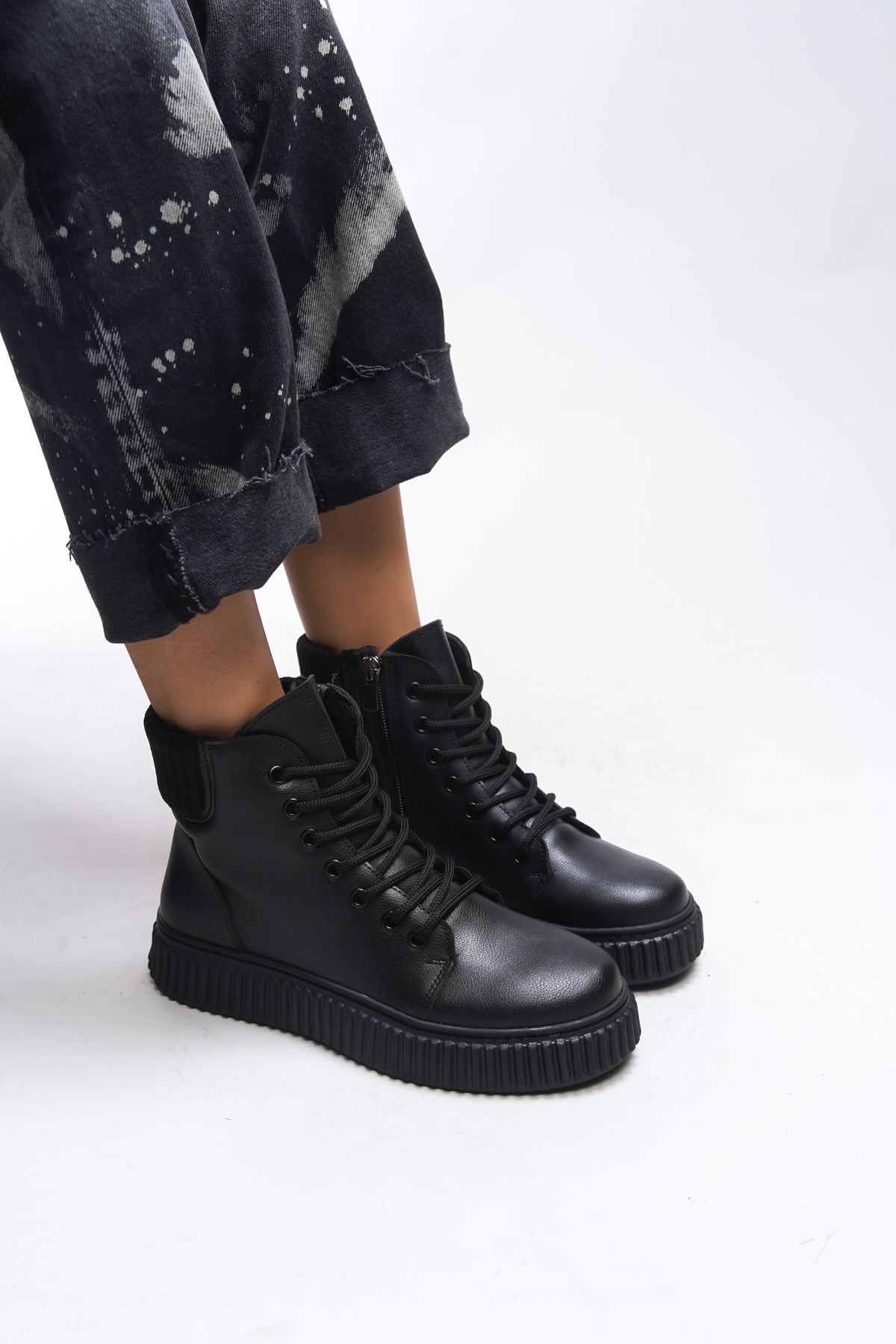 

Women Modern Stylish Fashion Dhaeleth Women Boots Black 36
