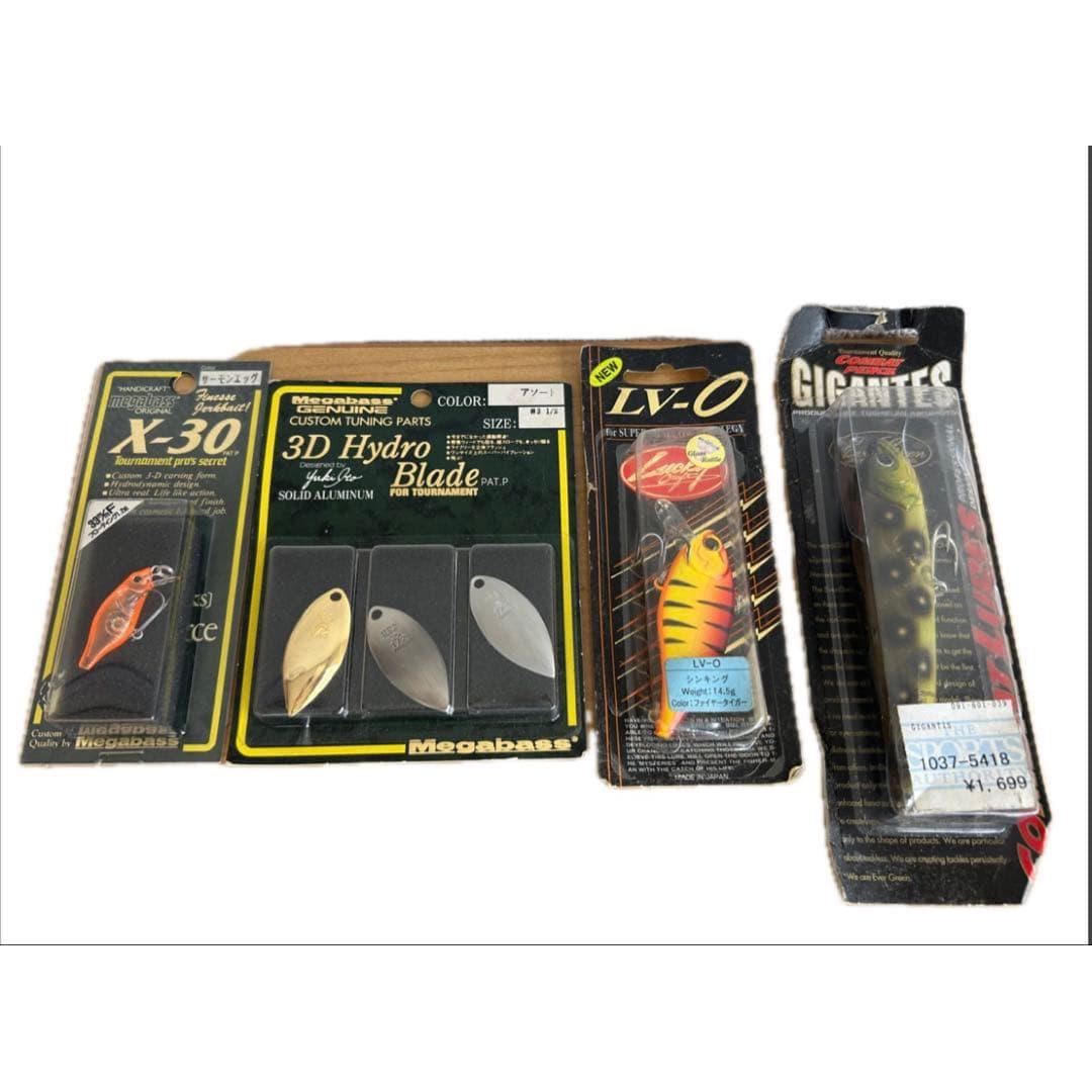Used Out of print, unopened, Megabass Lucky Craft lure set, 4 pieces