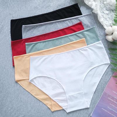 Ropa interior de algodón transpirable sin costuras de tiro medio para mujeres de mediana edad y tallas grandes