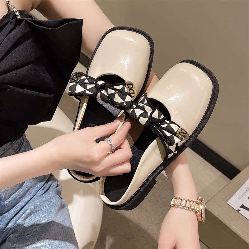 Baotou half-drag sandals women's outer wear summer 2025 new fashion soft-soled lady flat-bottomed gentle wind-cool slippers