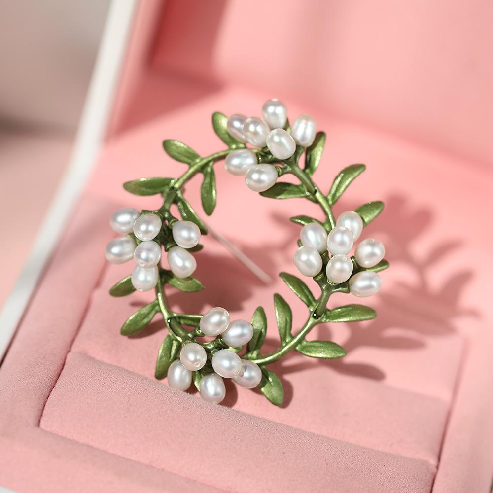 

Vintage Literary And Retro Pearl Garland Brooch, Mori Gardenia Pin Sweater Cardigan Corsage Accessories