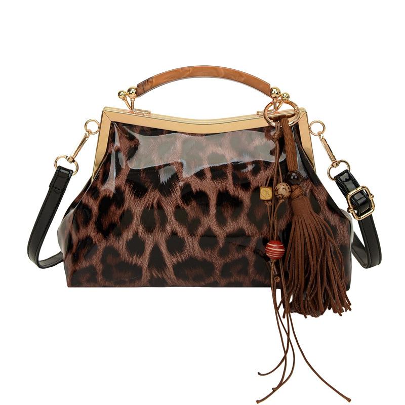 

High End, Simple, Irregular, Personalized Leopard Print Women s Bag, Fashionable Women s Bag, Commuting Belt, Women s Trendy Bag One size fits all