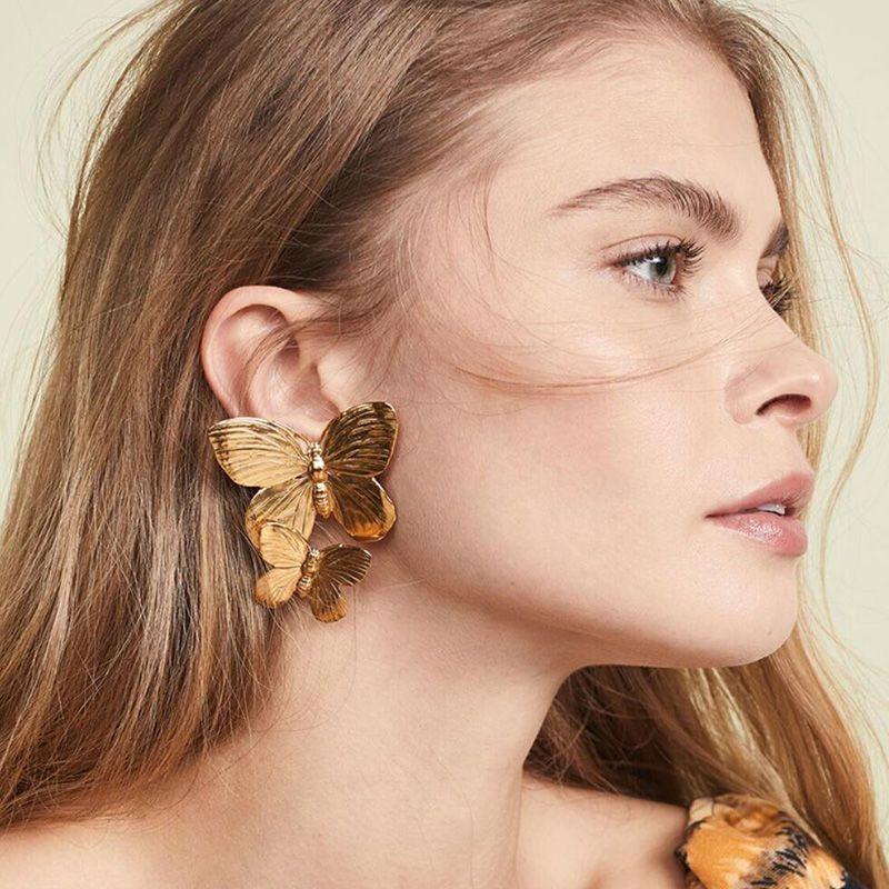 Exquisite Vintage Butterfly Wings Symmetrical Charms Fashion Stud Earrings for Women Jewelry Girl Party