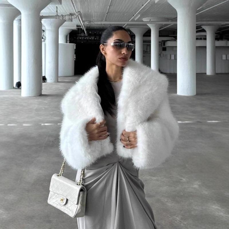 Temperament large lapel fur coat women's fluffy soft white fox fur top fashion plush coat