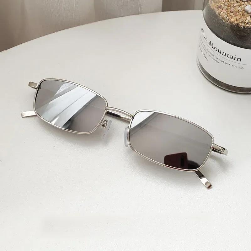 Retro Small Oval Sunglasses Woman Men Vintage Brand Shades Black Red Metal Color Sun Glasses For Female Fashion Designer