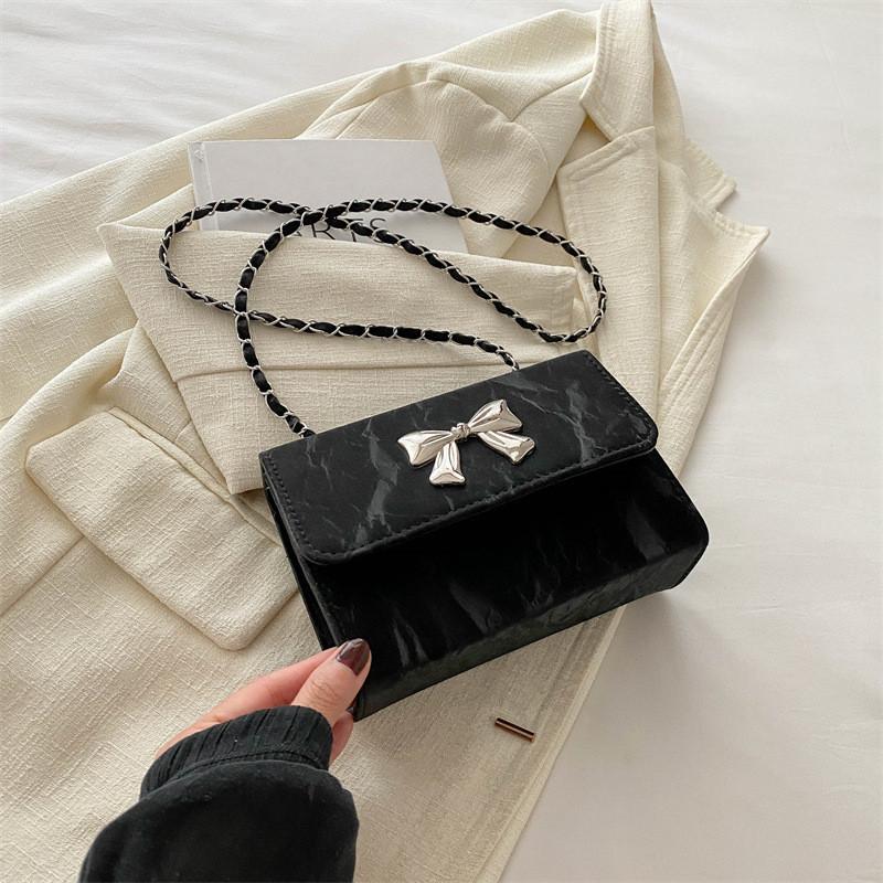 

Stylish Trendy Street Chic Crossbody Bag For Women 2024 Summer Chain Shoulder Bag With Magnetic Closure чёрный