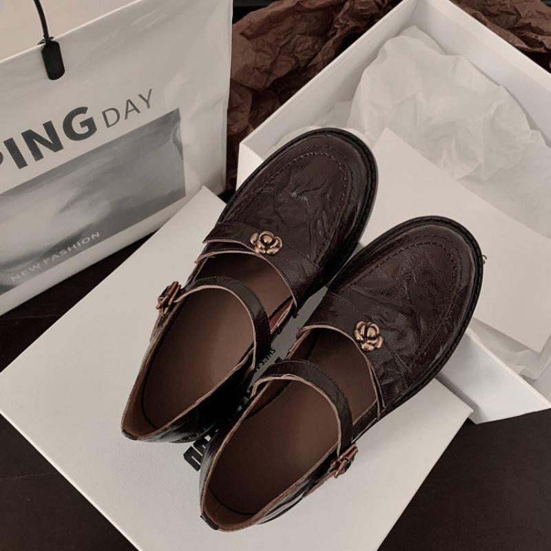 

Носите маленькие кожаные туфли во все сезоны, модные одинарные туфли из новой коровьей кожи, женские туфли с круглым носком на низком каблуке и нескользящей подошве из коровьей кожи, большого размера, из овчины, wo 40 коричневый