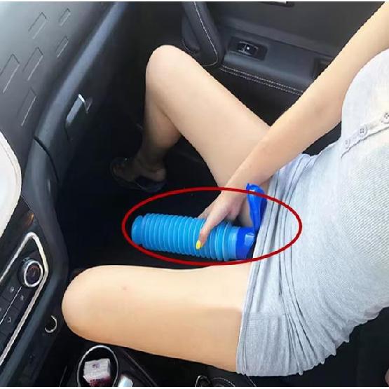 1 set Orinatoio Auto Secchio Orinatoio Esterno in Piedi Urina Emergenza Viaggio Portatile Riutilizzabile Restringibile Toilette da Campeggio Perdita di Urina