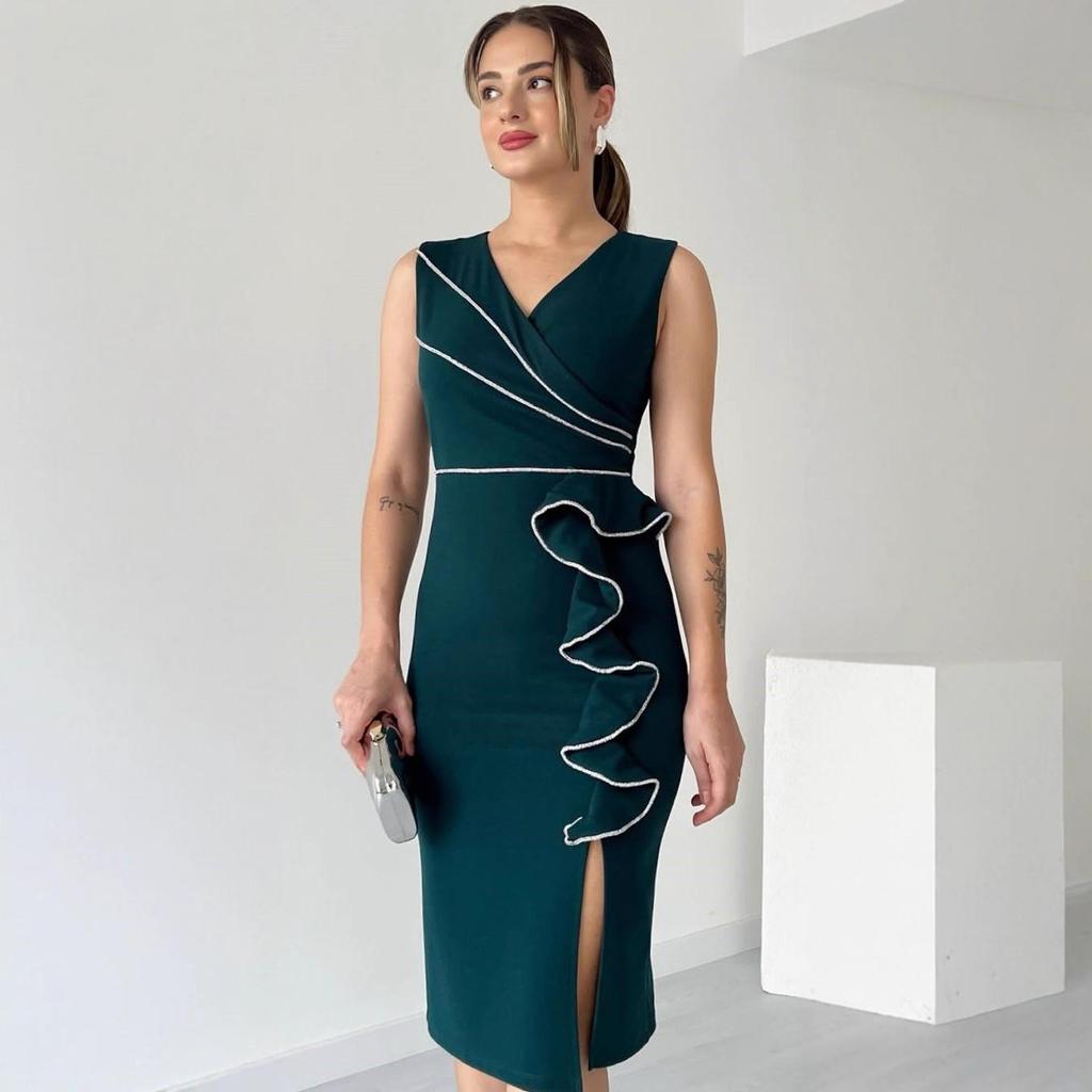 Robe de soirée bodycon satinée taille haute 2025 avec détail volanté