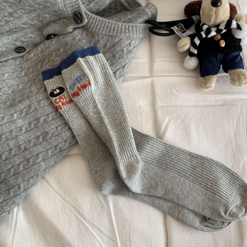 Women's Autumn Matching Color Embroidery Cartoon Letter AB Style Mid Tube Pile Socks