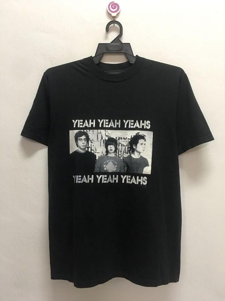 Rare Yeah Yeah Yeahs Band Tour Short Sleeve Collection T-shirt Full Size GC1343 XL