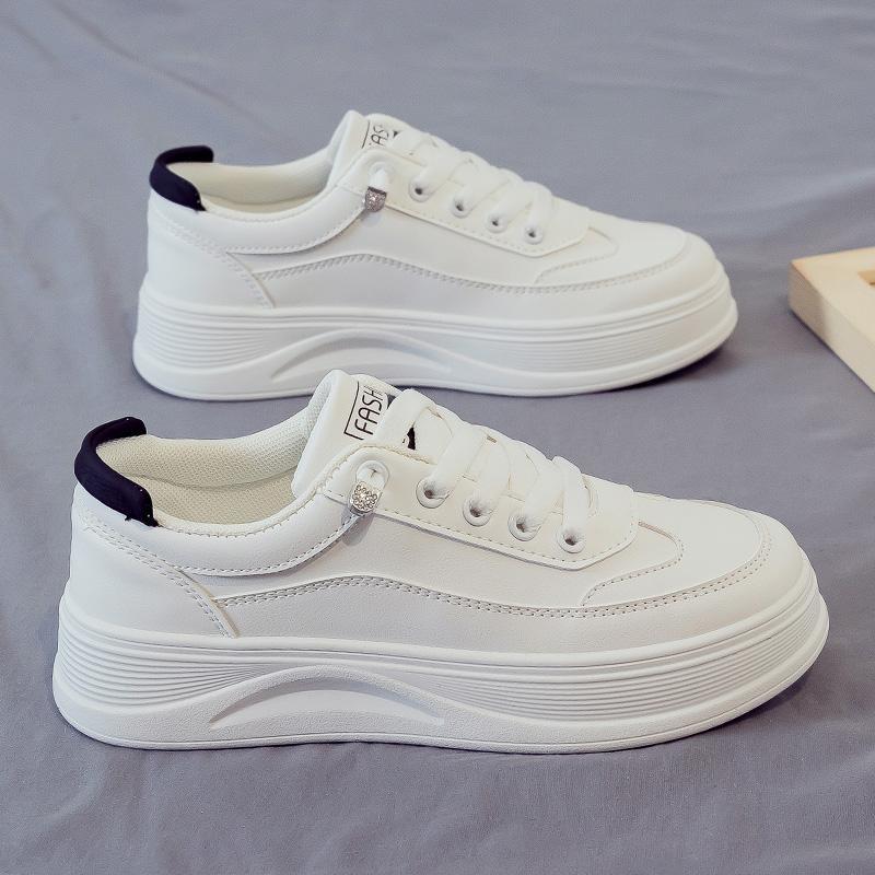 Kleiner weißer Schuh Frau, vielseitig Frühling neu Brettsport und Freizeit Papa Tide
