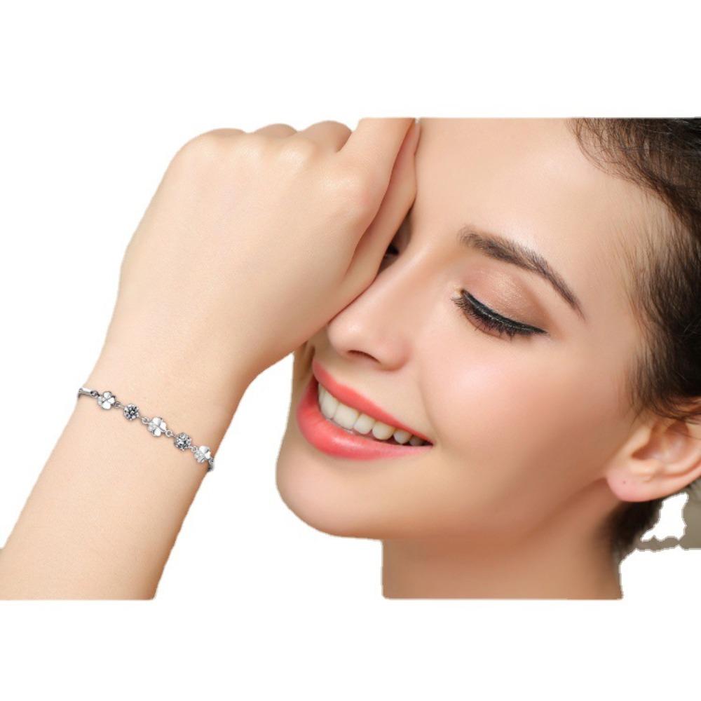 925 Silberplattiertes Armband für Damen Süße Kleeblatt Drehende Blume Zirkonia Schmuck