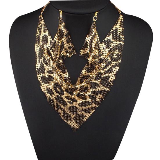 Fancy Trinket 2Pcs/Set Triangular Scarf Sequins Statement Bib Necklace Earrings