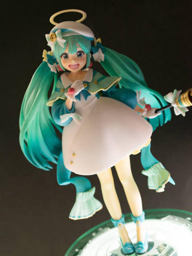 

[USED] Hatsune Miku 2nd season Winter ver. figure