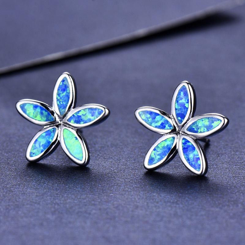 

European and American ins style blue white opal five-petal flower stud earrings women s versatile earrings синий
