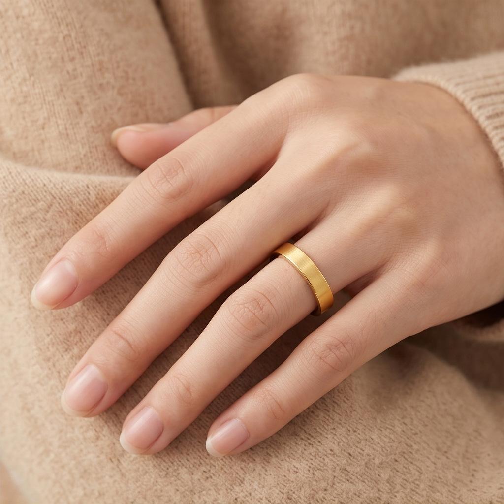 Gold Color 4mm Plain Band Ring for Men and Women - Personalized, Non-Fading Finger and Index Ring for Couples Size 5 золотой