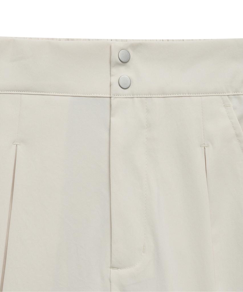 PUMA Dare To Bermuda Shorts - Alpine Snow / 633253-87