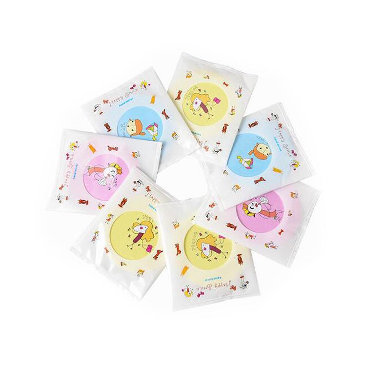 

Compact Double-Sided Makeup Mirror for Girls and Women - Portable Handheld Folding Design for Dorm Use