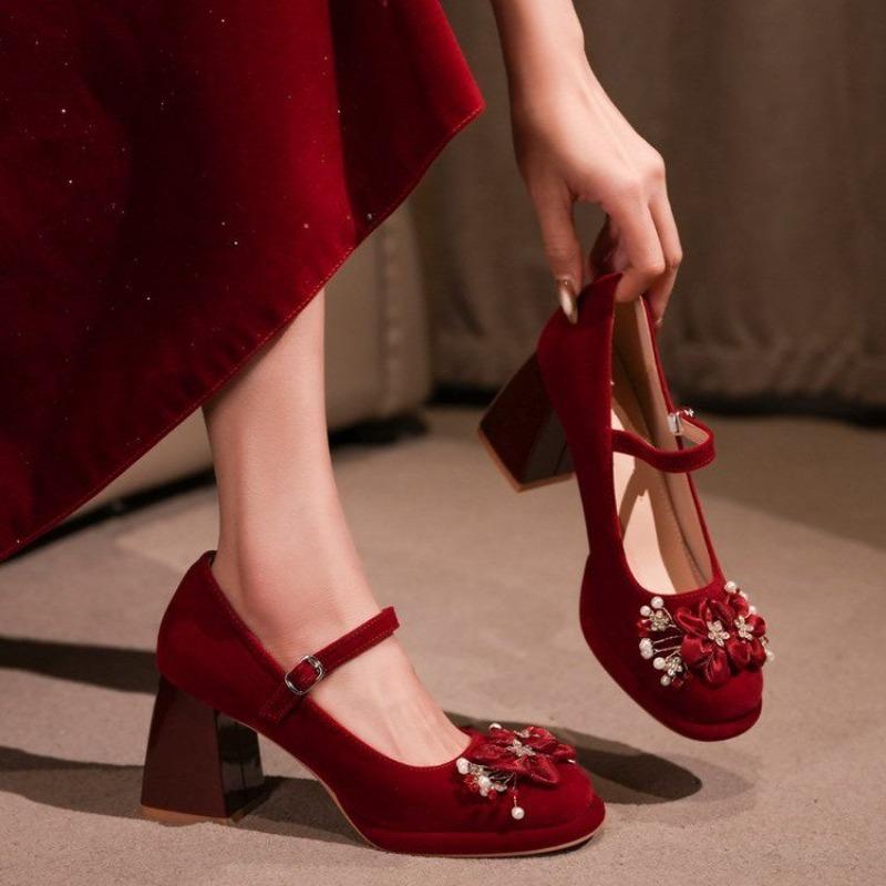2026 Little Bride Wedding Shoes Block Heel High Heels Single Shoes