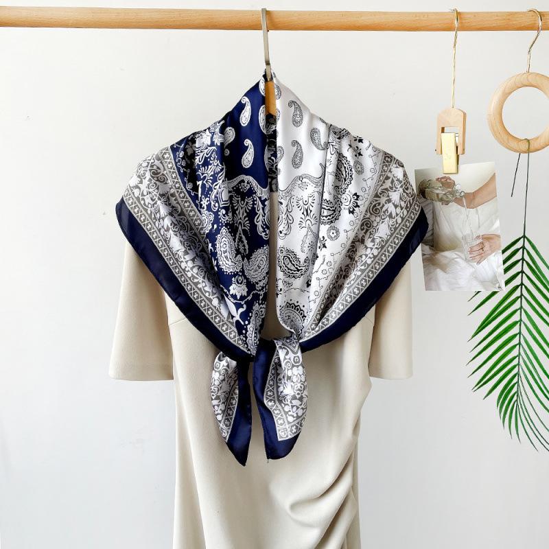 Seidenschal für Damen Frühling und Sommer Neu Satin Bedruckt Imitation Seidenschal Großes Quadratisches Tuch Temperament Schal Kopftuch