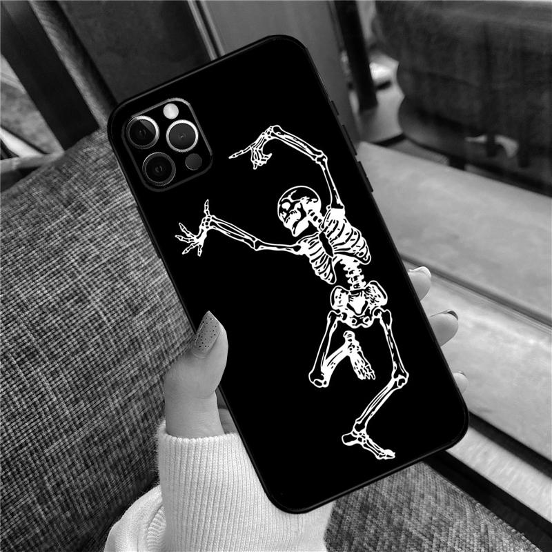 Gothic Fashion Skull Phone Case For iPhone 11 12 13 14 15 16 Pro Max 12 13 Mini X XR XS MAX 14 Plus Cover