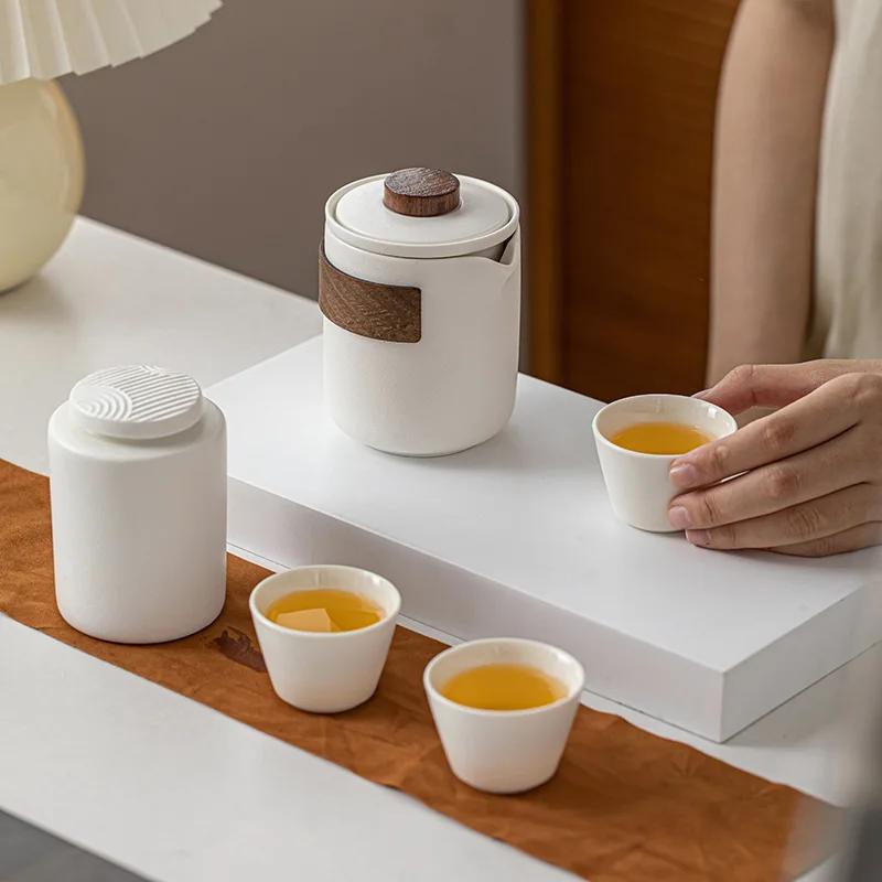 Travel Tea Set Ceramics Business Gift One Pot and Three Cups Outdoors Drinkware Cup Tools Teacup Portable China Sets Full Dining