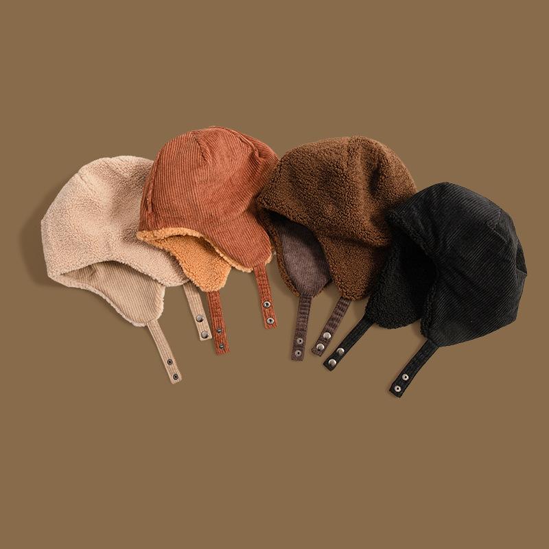 Wearing Lamb Plush On Both Sides, Men and Women Keep Warm In Winter, Ride Bicycles, Protect Their Ears from the Cold, and Wear Flying Caps In Their