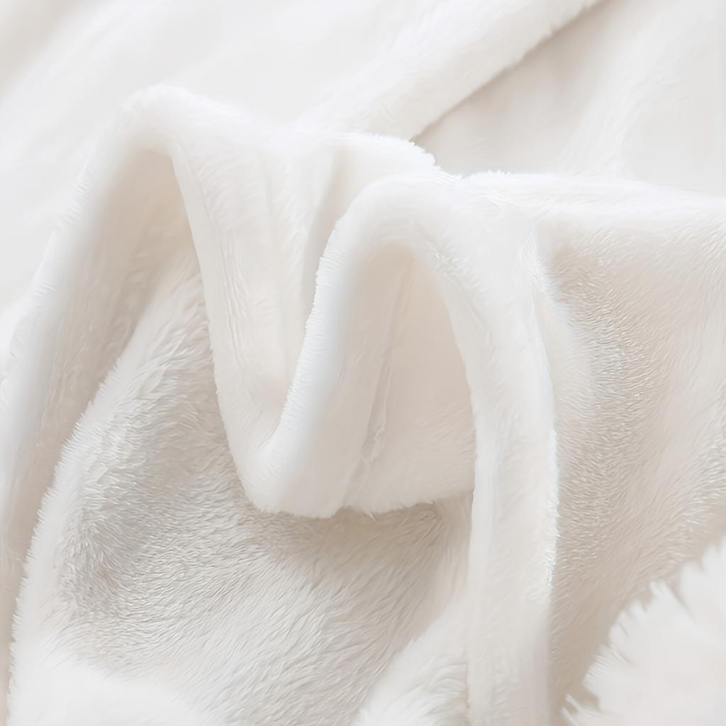 Luxury Floral Flannel Blanket - Soft Elegant Print, All-Season Throw for Women/Mom, Perfect Mother's Day/Christmas Gift