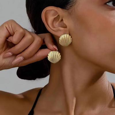New Exaggeration Ocean Shell Texture Stud Earrings for Women Trendy Accessories Personalization  Earrings Daily Wear