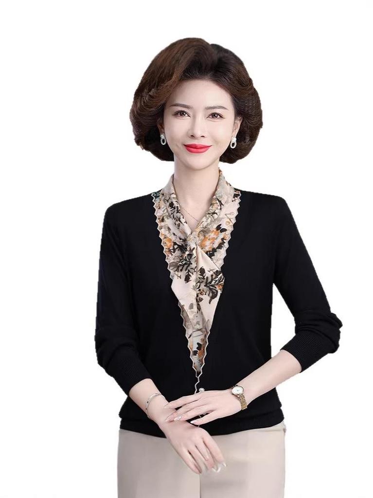 Mom's 2026 Stylish Spring T-Shirt: Faux Two-Piece Autumn Blouse for Middle-Aged Women