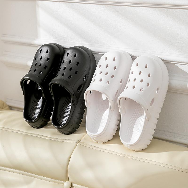 Unisex Garden Sandals Light EVA Cave Shoes for Women and Men Clogs Lovers Home Garden Outdoor Male Beach Flat Slippers