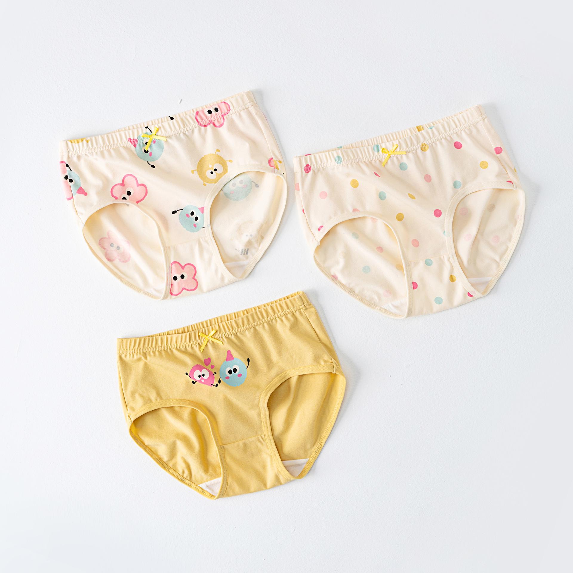 

Girls Pure Cotton Antibacterial Briefs - Mid-Large, No Wedgie Triangle Underwear for Kids 110cm
