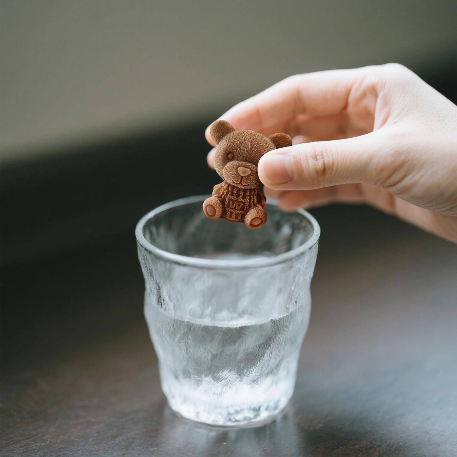 

Сохраняйте свои напитки холодными дольше! Идеально подходит для напитков, сока, кофе, чая, пива, коктейлей, виски и многого другого. One Size