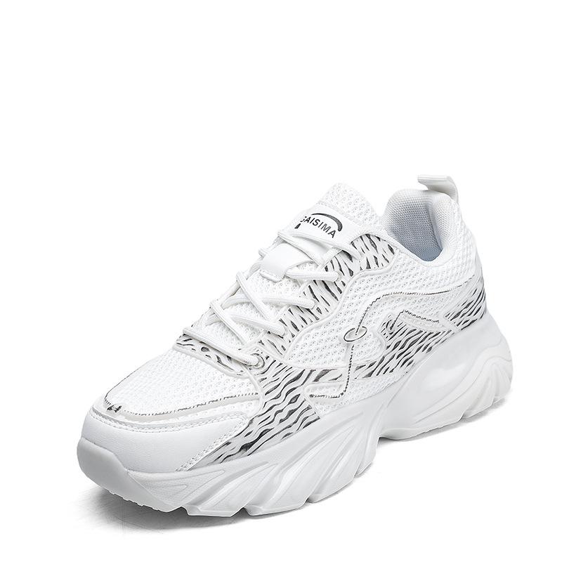 

Sneakers men s shoes new four-season breathable mesh platform casual shoes lightweight running shoes men s little white dad shoes 39