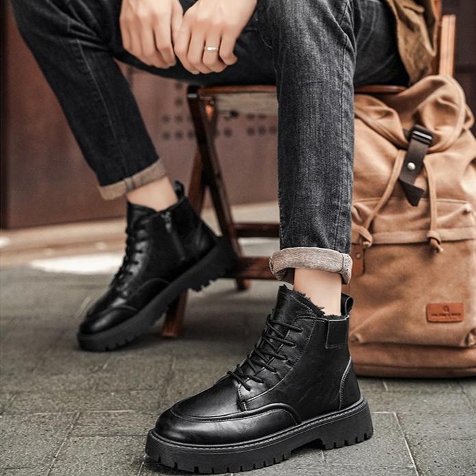 Winter High Top Warm Men's Leather Boots Black Velvet Anti Slip Thick Ankle Boots Thick Soled Wear-resistant Short Boots