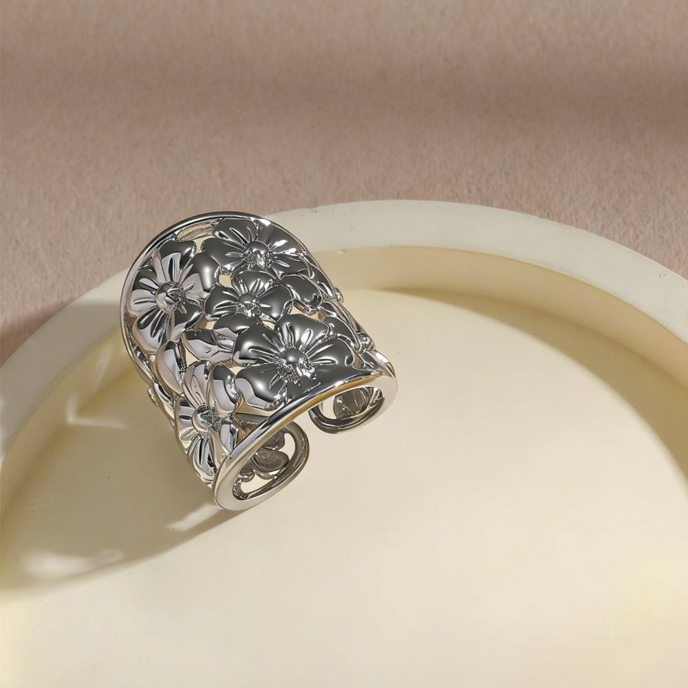 Daily Handmade Minimalist Sterling Silver Rings Simple Design Elegant Flower Ring Stackable Sparkling Couple Rings Unisex