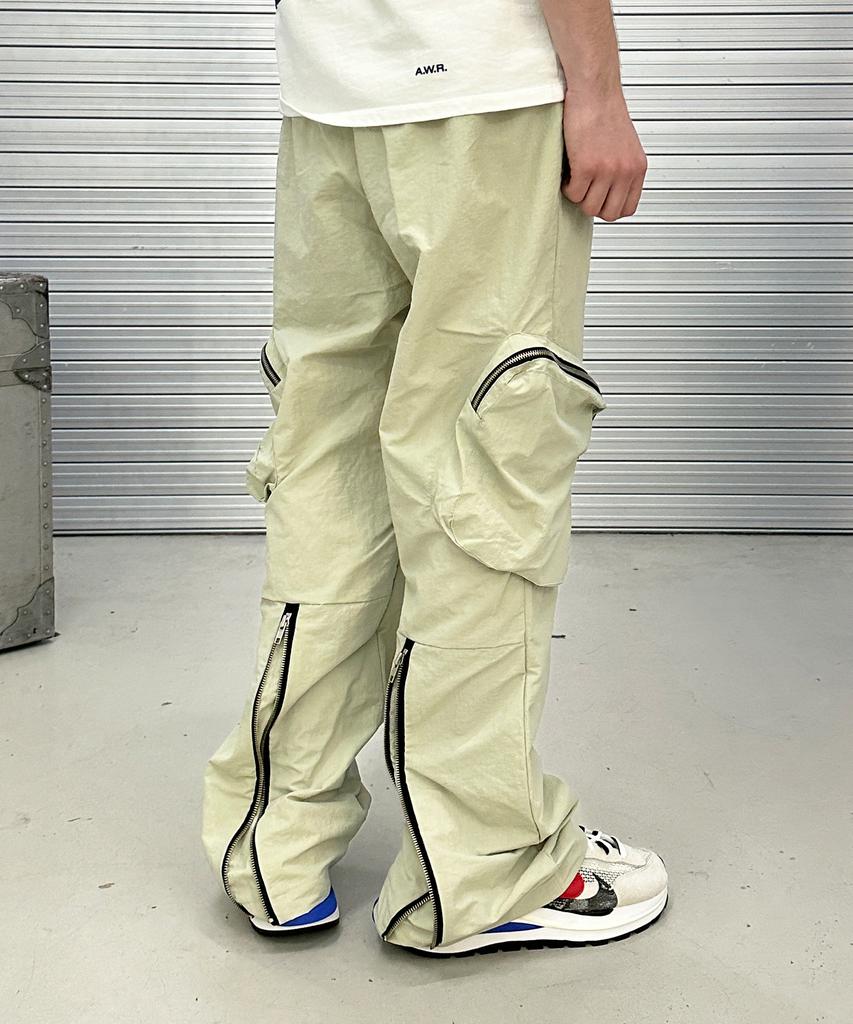 PEACEOFMIND Pocket Bag Zipper Nylon Balloon Pants (Cream)