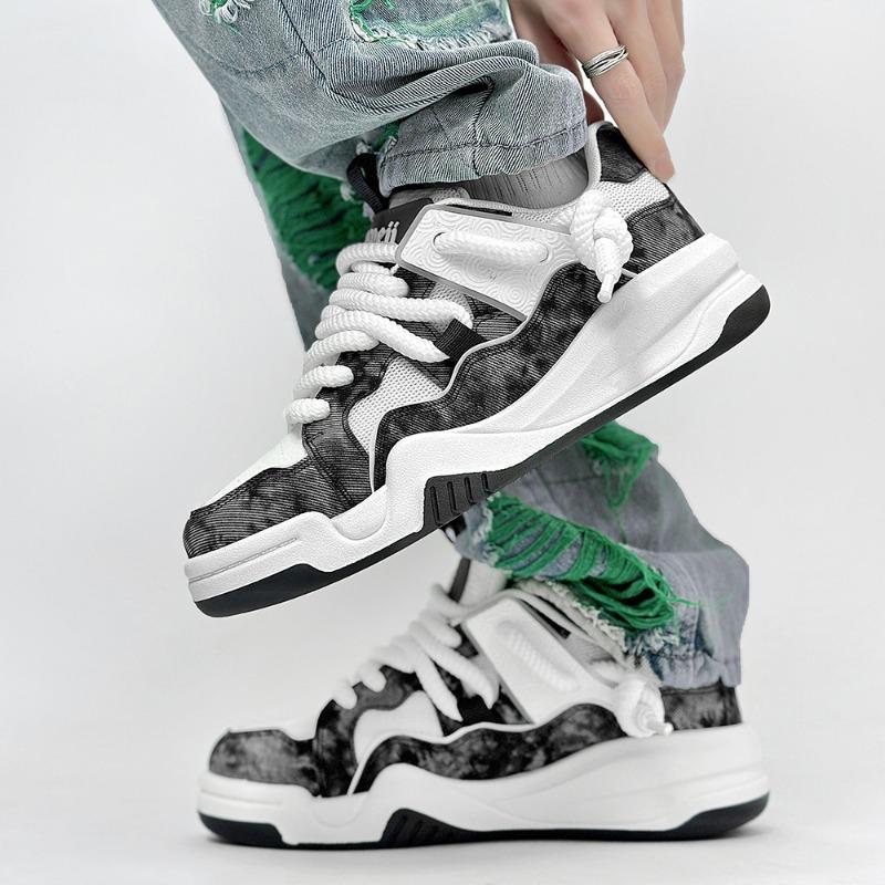 Fashion Versatile Shoes Thick Sole Anti Slip Sneakers Men Breathable Comfort Casual Board Shoes  Four Seasons Outdoor Shoes