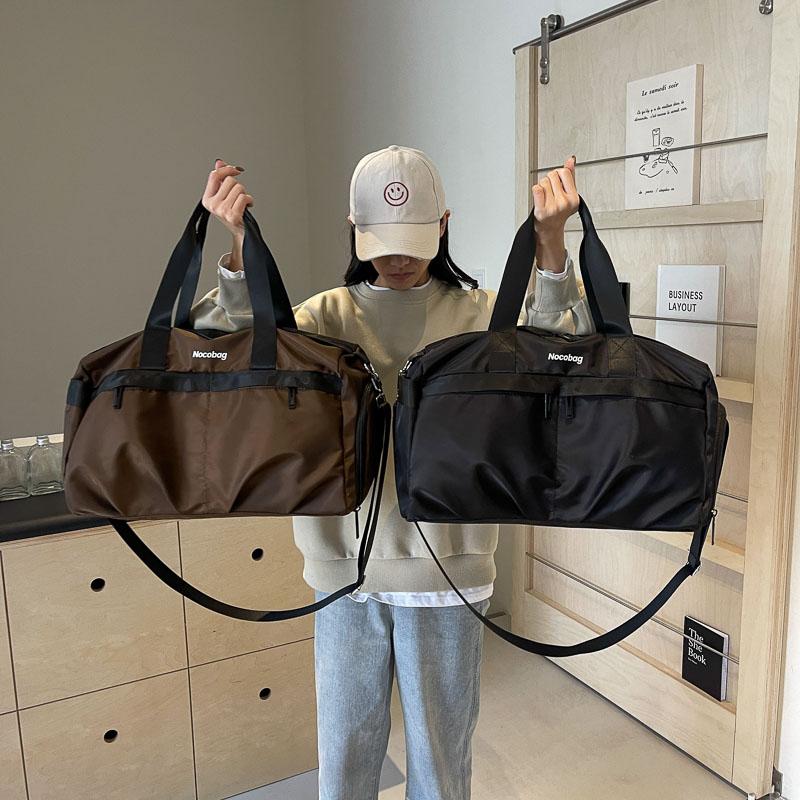 Crossbody Yoga Fitness Bag Women's Outgoing Portable Luggage Bag Separation Shoes Bags Large Capacity Travel Bag