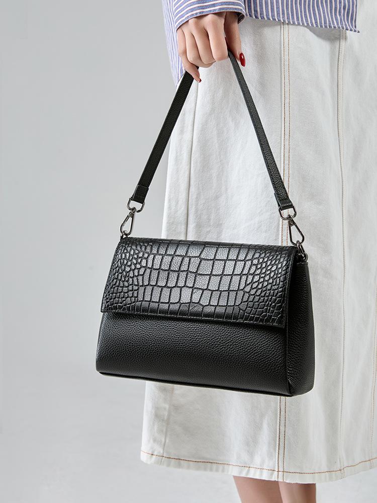 High Quality Genuine Leather Handbags for Women 2026 Underarm Bag Cow Leather Soft Crossbody Bag Ladies Temperament Square Bag