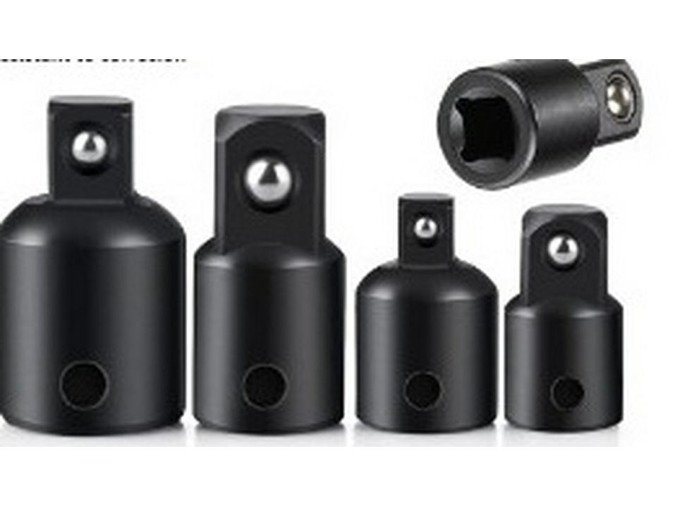 3-in-1 Ratchet Wrench Socket Adapter: 1/2 To 3/8 To 1/4 Conversion Head