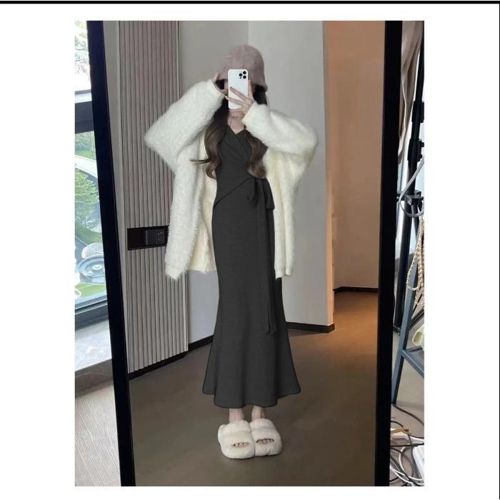 2023 High-End Strickpullover-Kleid-Set für Damen - Herbst/Winter Langer Stil