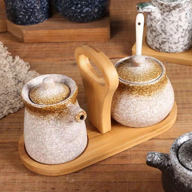 Japanese Ceramic Soy Sauce & Oil Dispenser – Retro Vinegar Bottle for Kitchen Seasoning & Cooking Tools