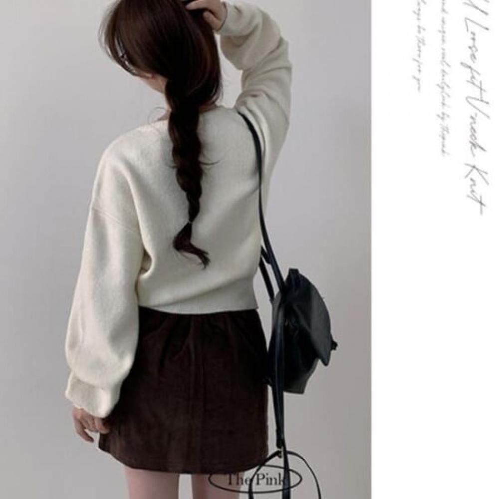 The Pink Women Loose Fit V Neck Knit