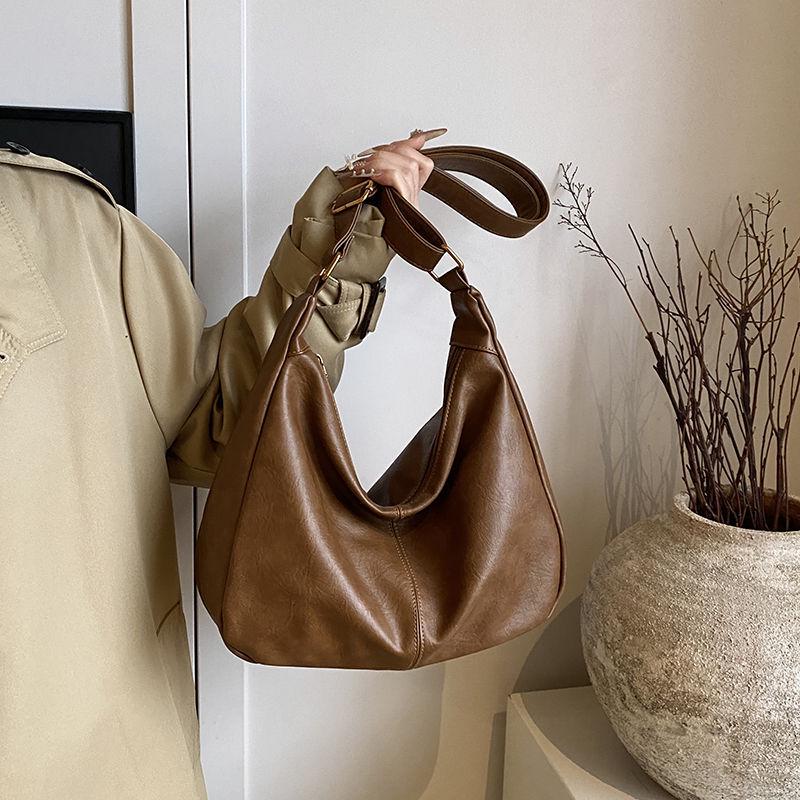 

Винтажная женская сумка-тоут Maillard: Трендовая, универсальная, вместительная сумка кроссбоди и на плечо 2024 Standard коричневый