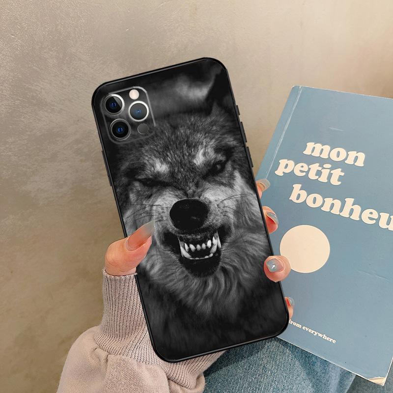 Angry Wolf Case For iPhone 17 Air 16 15 14 13 11 12 Pro Max 13 Mini XR 15 16 Plus 16e Back Cover Shell