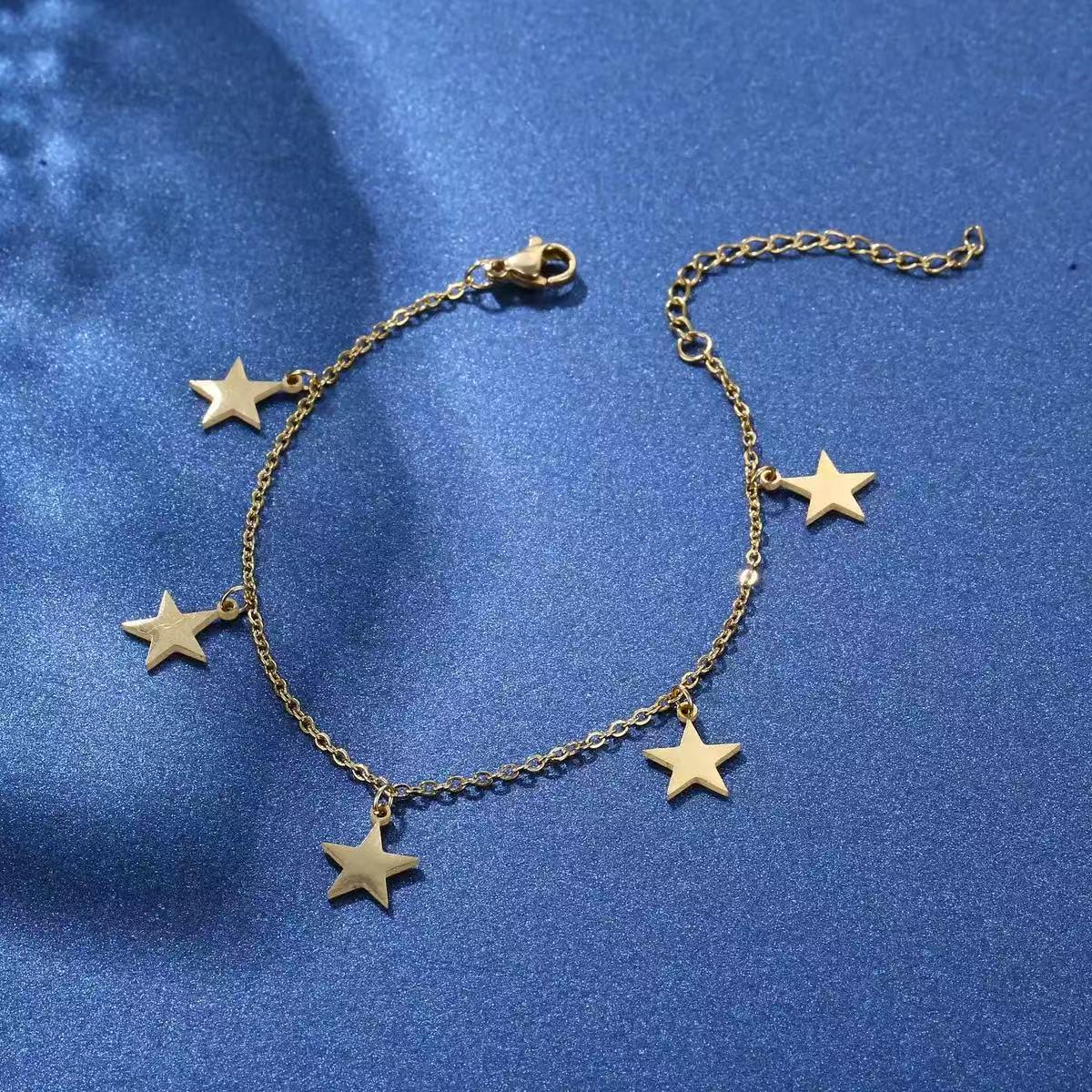 

Star Pendant Bracelet: Elegant European & American High-End Jewelry for Women золотой