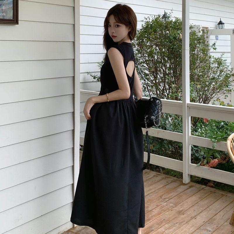 Black Round Neck Sleeveless French Retro Super Fairy Knee Dress Women's Spring Design Halter Long Skirt Women's Clothing