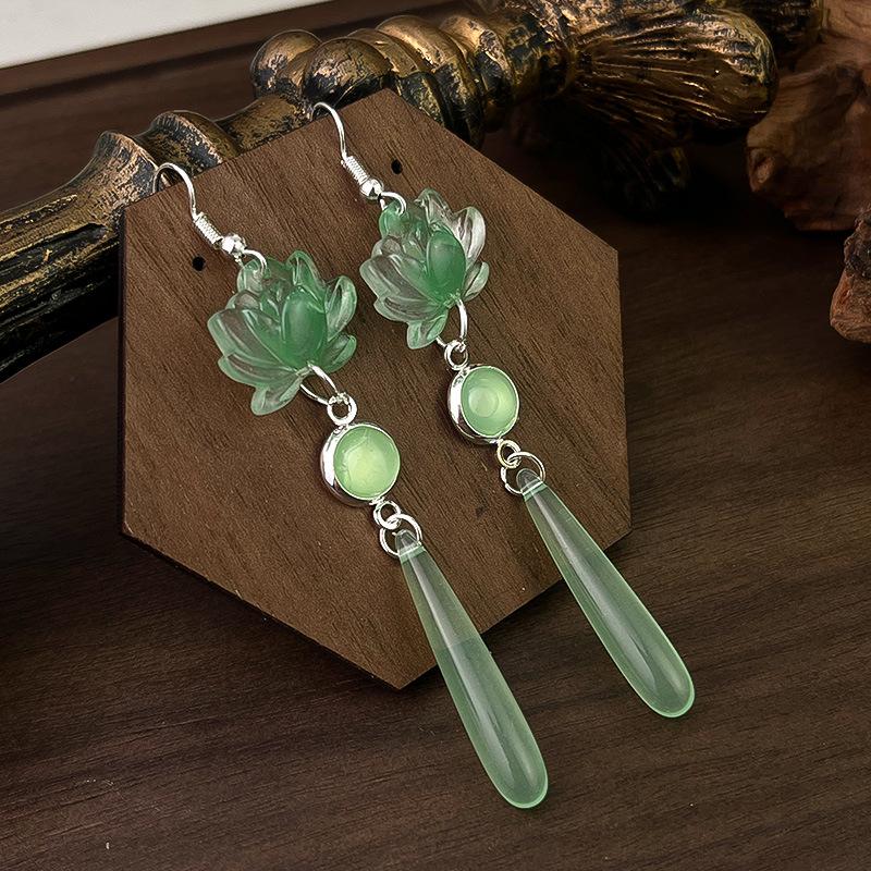 Lotus Water Drop Tassel Earrings - Retro Chinese Style Cheongsam Hanfu Accessories for Women